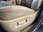 Toyota RAV4 2010 Musta