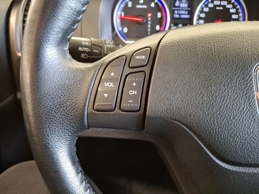 Honda CR-V 2010 Ruskea (beige)