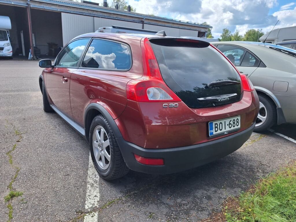 Volvo C30 2006 Punainen
