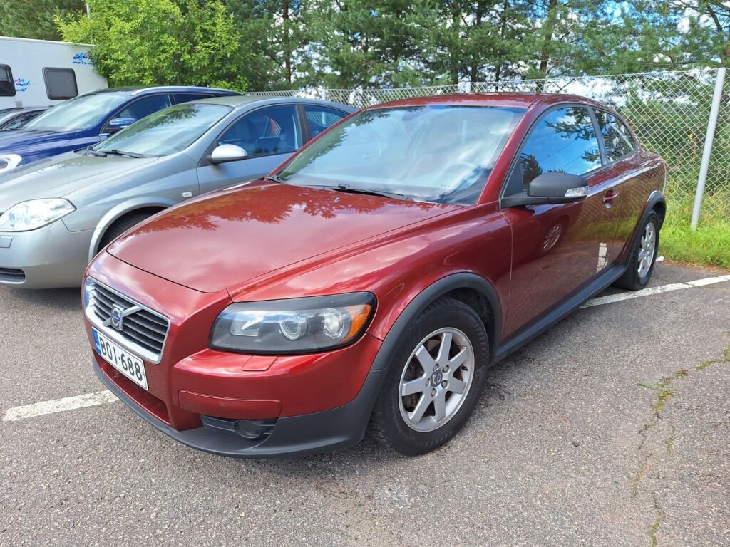 Volvo C30 2006 Punainen