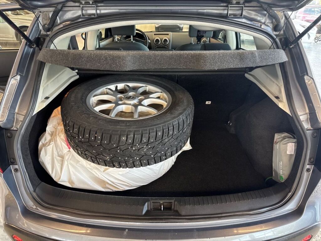 Nissan Qashqai 2010 Sininen