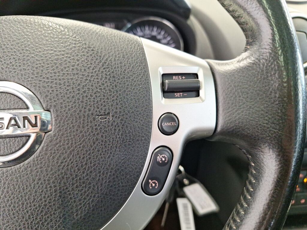Nissan Qashqai+2 2010 Ruskea (beige)