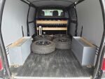 Toyota Hiace 2010 Musta