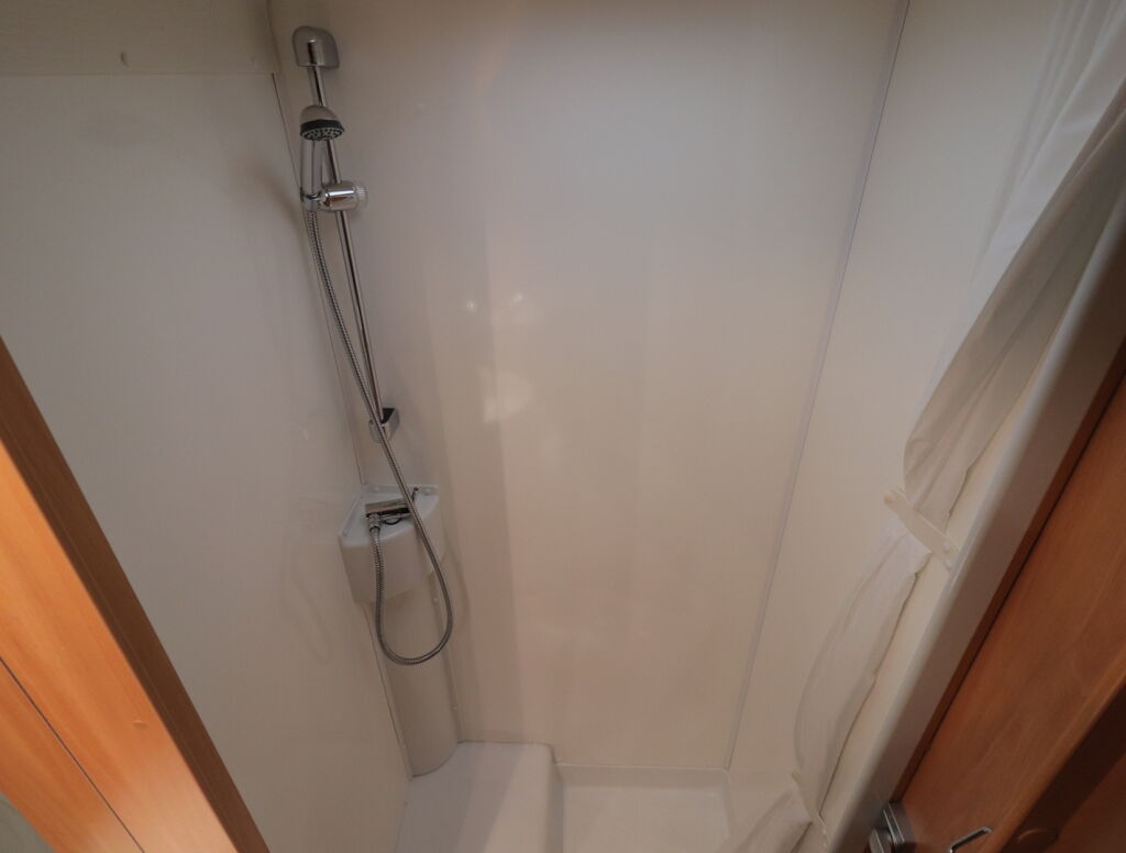 Hymer C 642 CL 2010 Sininen