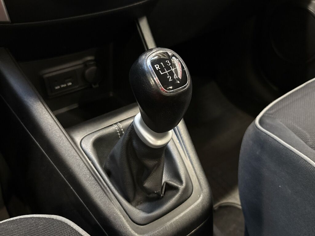 Kia Venga 2010 Hopea
