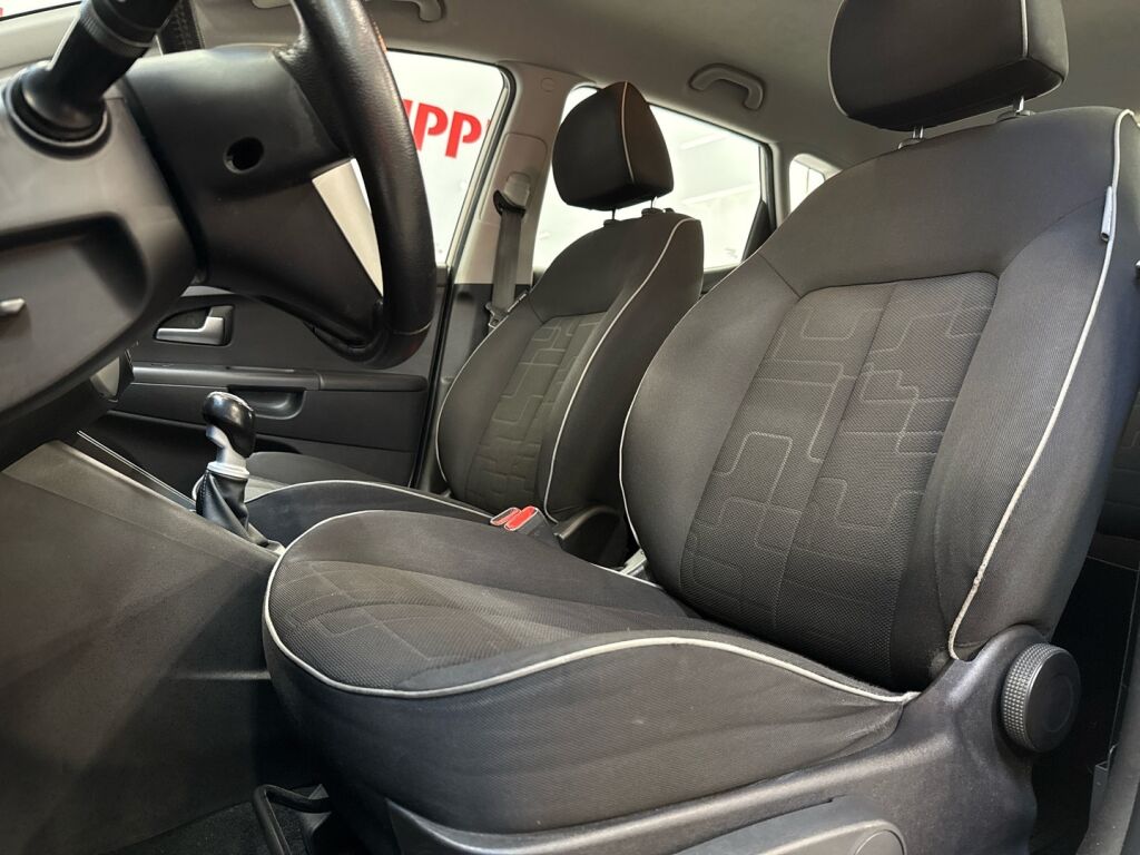 Kia Venga 2010 Hopea