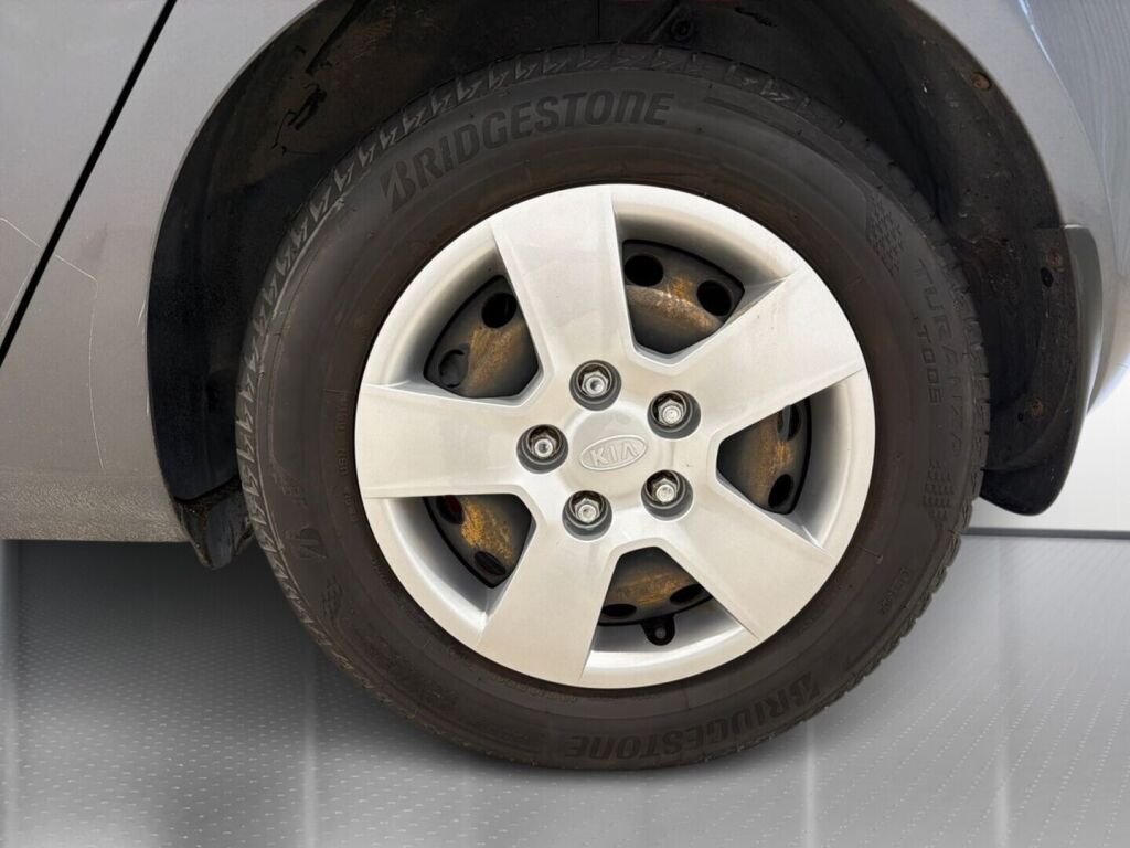 Kia Venga 2010 Harmaa