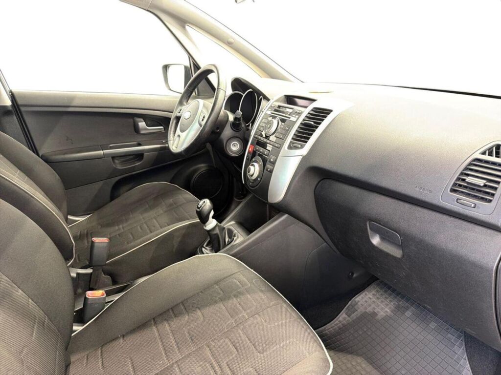 Kia Venga 2010 Harmaa