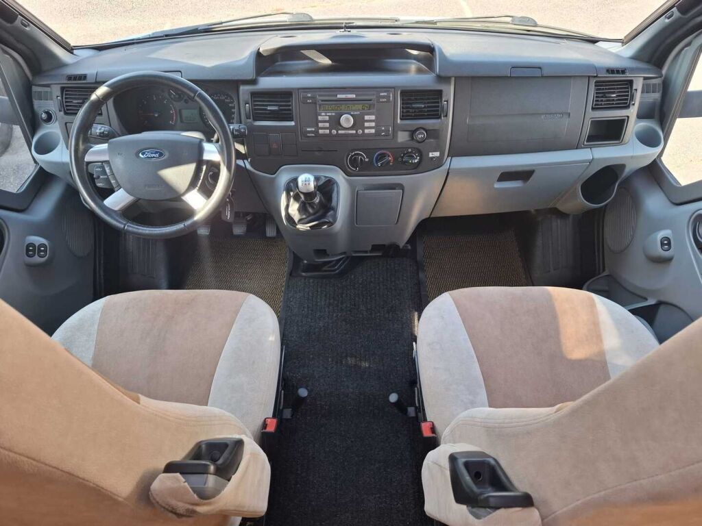 Bürstner Nexxo T 660 2008 Valkoinen