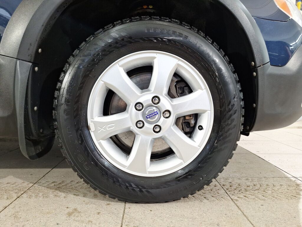 Volvo XC70 2010 Sininen