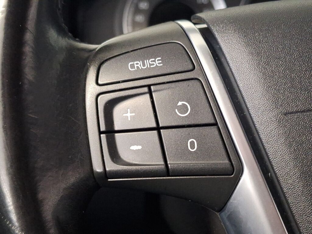 Volvo XC70 2010 Sininen