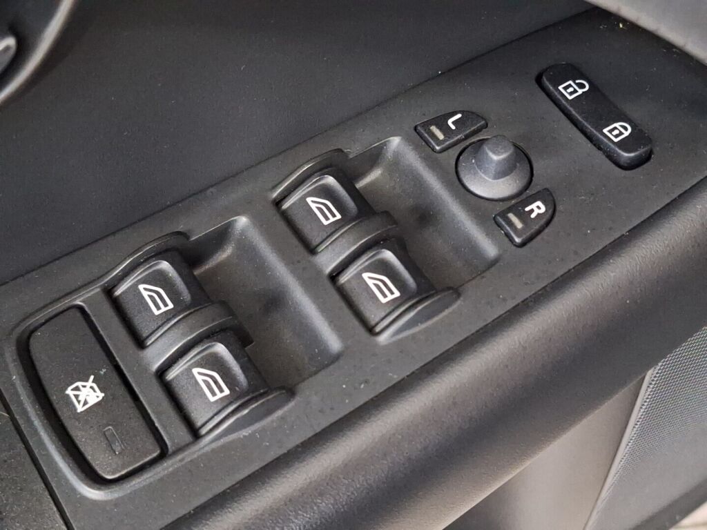 Volvo XC70 2010 Sininen