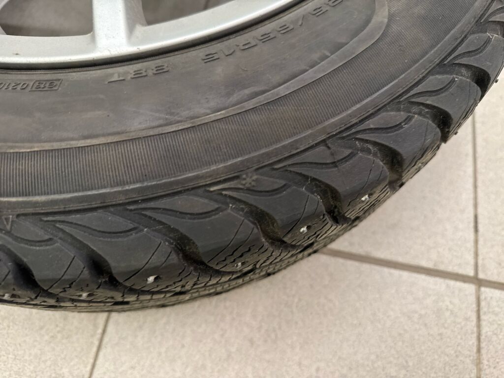 Volkswagen Scirocco 2011 Musta