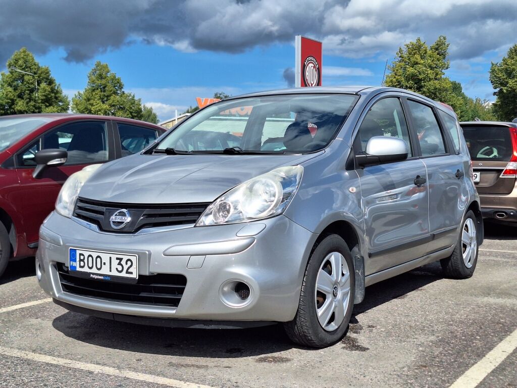 Nissan Note 2011 Hopea