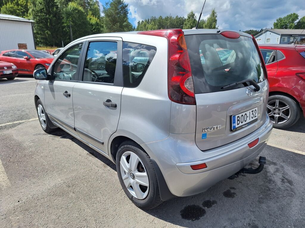 Nissan Note 2011 Hopea