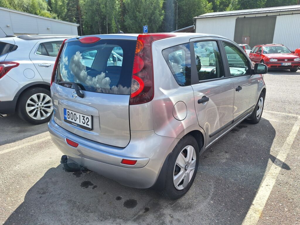 Nissan Note 2011 Hopea