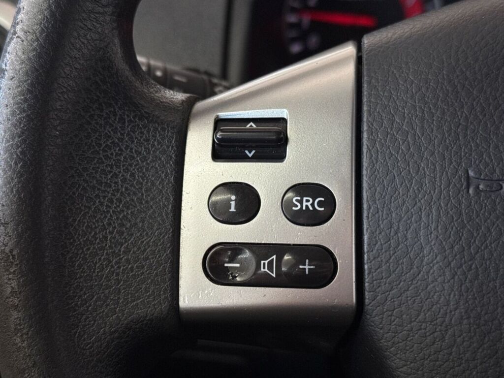 Nissan Note 2011 Hopea