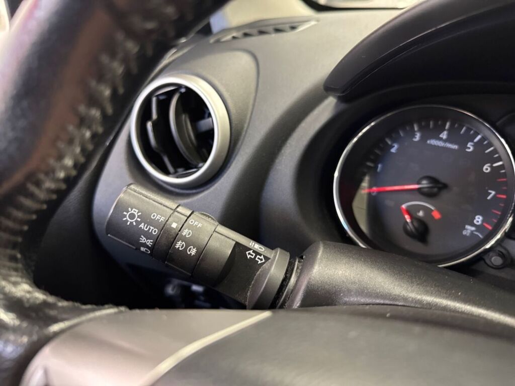 Nissan Qashqai+2 2011 Valkoinen