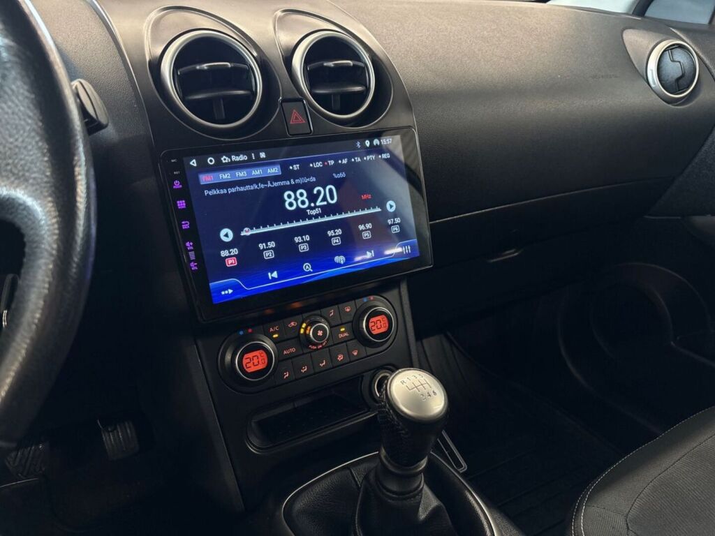 Nissan Qashqai+2 2011 Musta