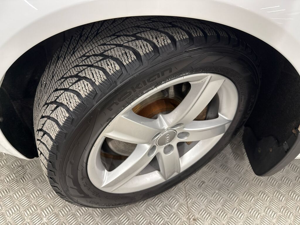 Audi A6 2011 Valkoinen