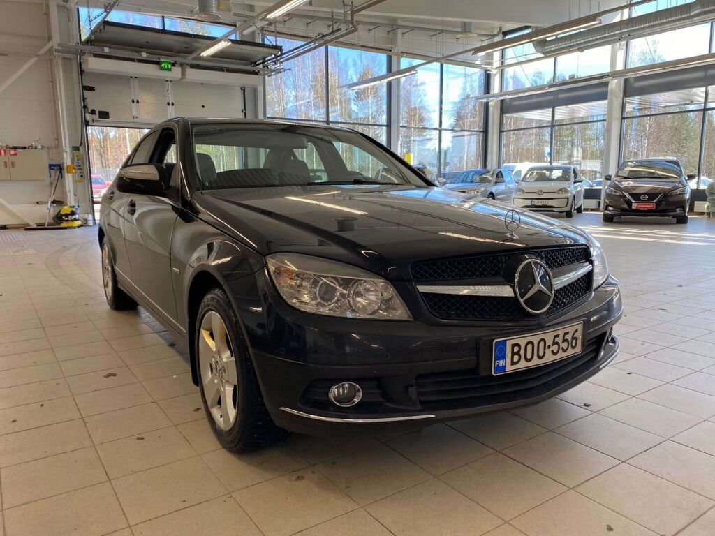 Mercedes-Benz C 2007 Met.Musta