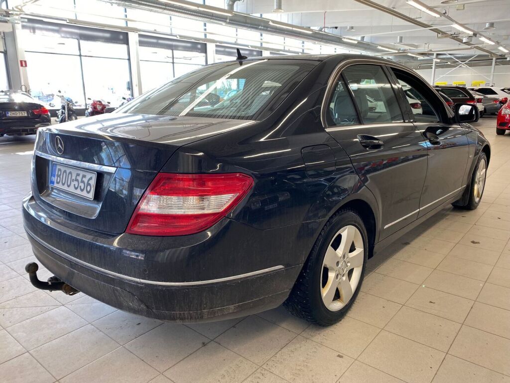 Mercedes-Benz C 2007 Met.Musta