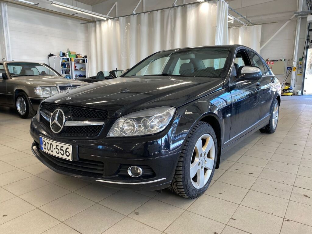 Mercedes-Benz C 2007 Met.Musta