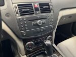 Mercedes-Benz C 2007 Met.Musta