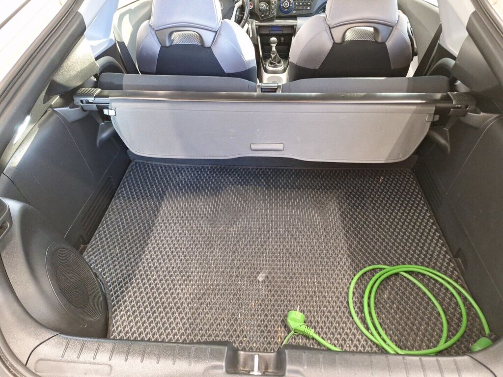 Honda CR-Z 2011 Valkoinen