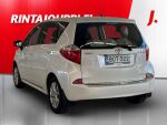 Toyota Verso-S 2011 Valkoinen