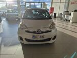 Toyota Verso-S 2011 Valkoinen