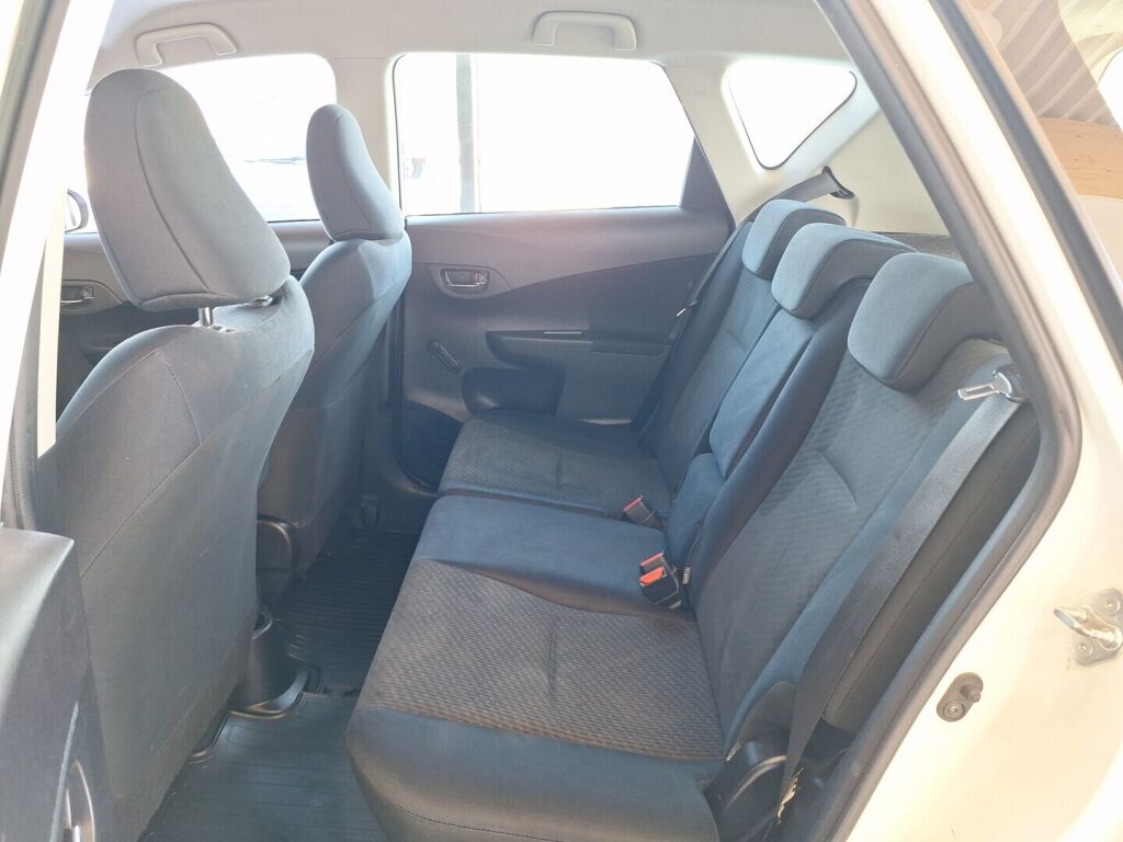 Toyota Verso-S 2011 Valkoinen