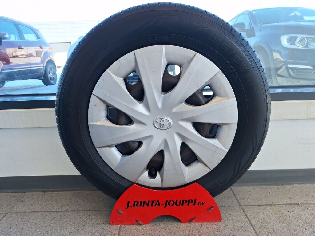 Toyota Verso-S 2011 Valkoinen