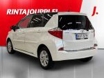 Toyota Verso-S 2011 Valkoinen