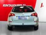 Opel Astra 2011 Vihreä