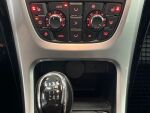 Opel Astra 2011 Vihreä