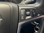 Opel Astra 2011 Vihreä