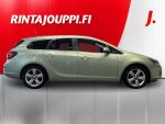 Opel Astra 2011 Vihreä