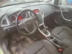 Opel Astra 2011 Vihreä
