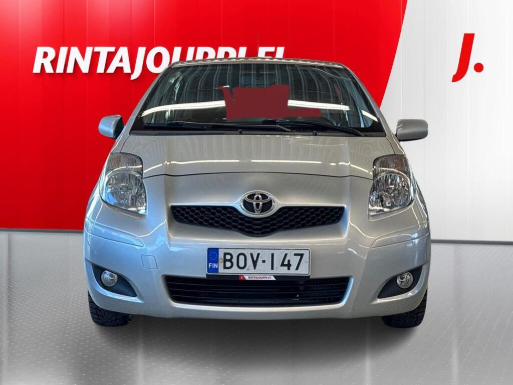 Toyota Yaris 2011 Hopea