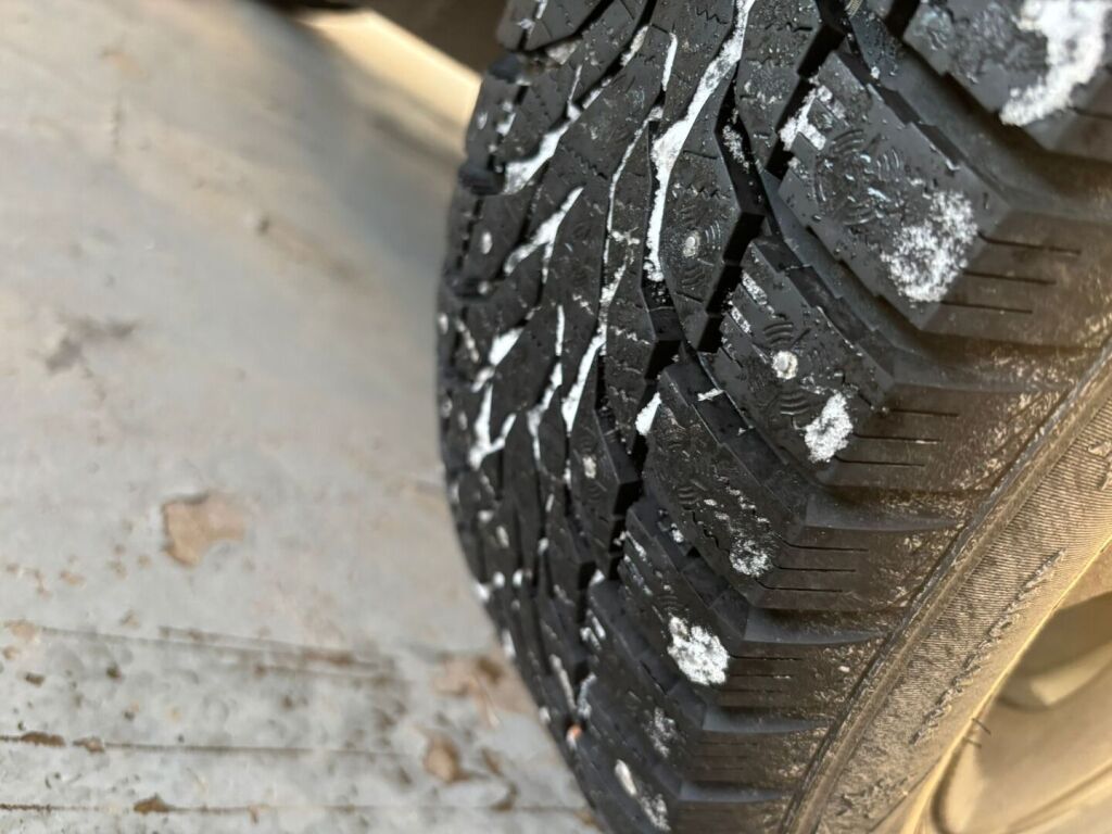 Toyota Yaris 2011 Hopea