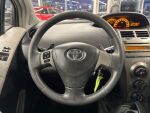 Toyota Yaris 2011 Hopea