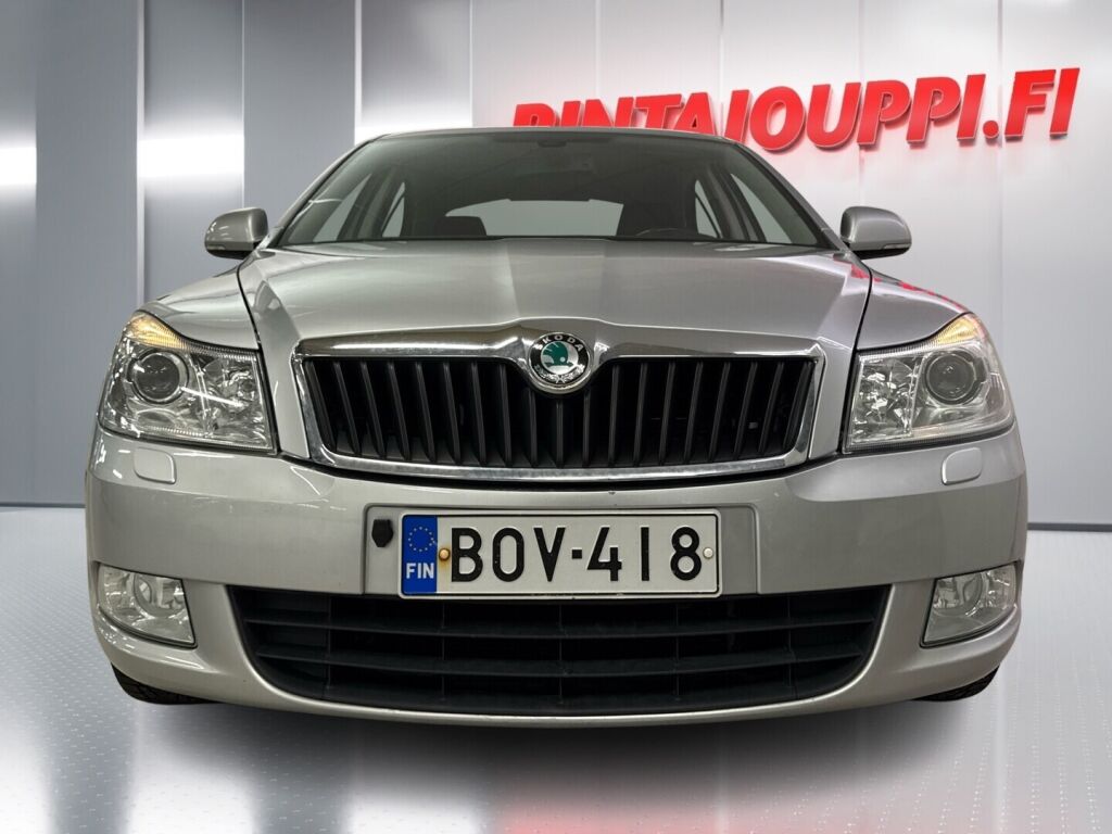 Skoda Octavia 2011 Harmaa