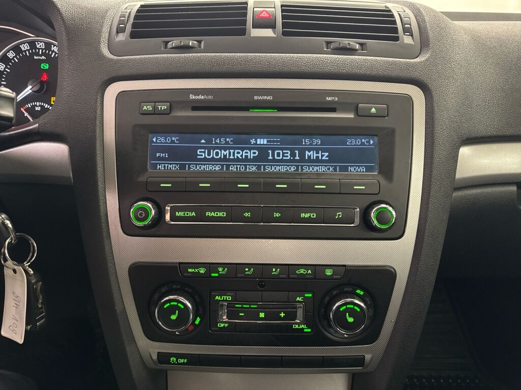 Skoda Octavia 2011 Harmaa