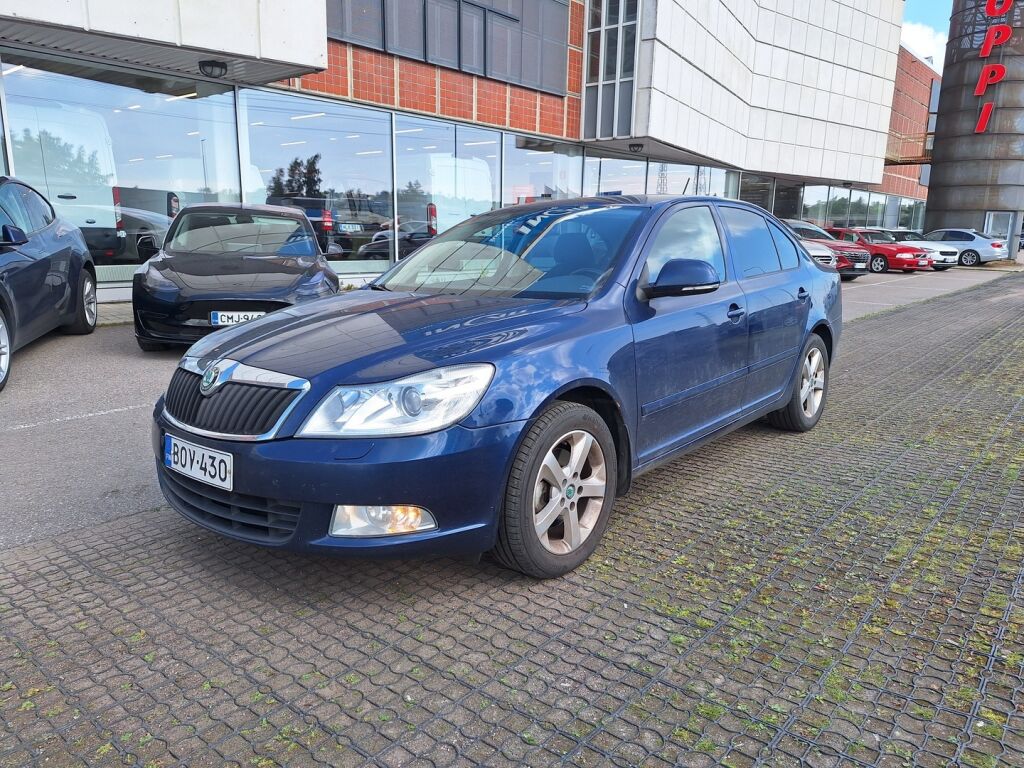 Skoda Octavia 2011 Sininen