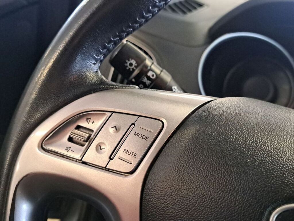 Hyundai ix35 2011 Harmaa