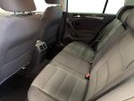 Volkswagen Golf 2011 Musta