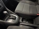 Volkswagen Golf 2011 Musta