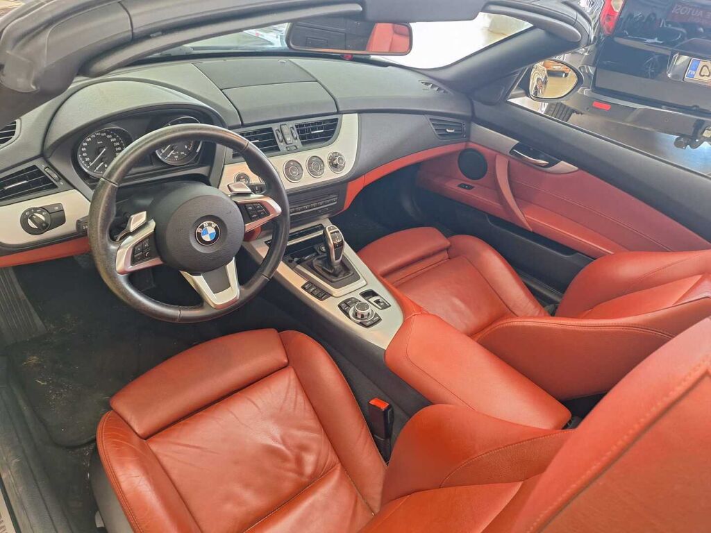 BMW Z4 2009 Musta