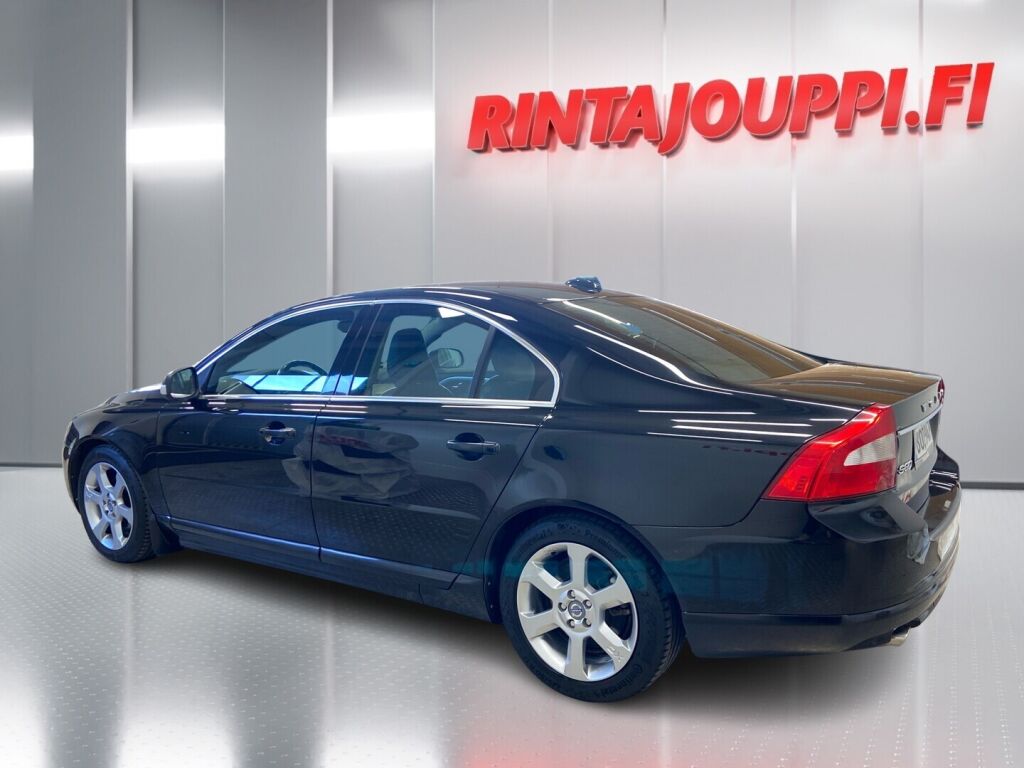 Volvo S80 2009 Musta